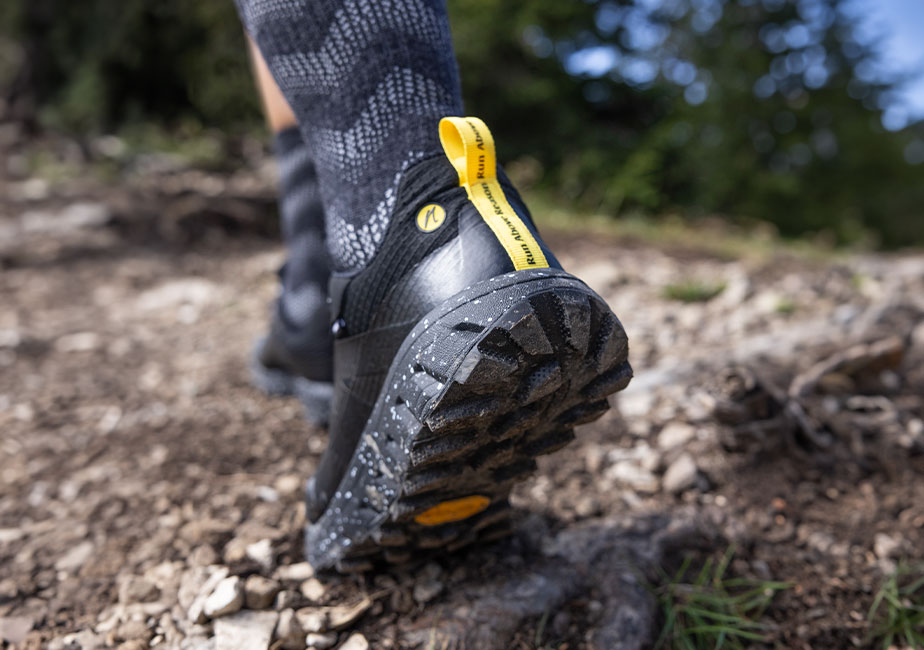 Die Vibramsohle des Joe Nimble Explore Addict Trailschuh in schwarz