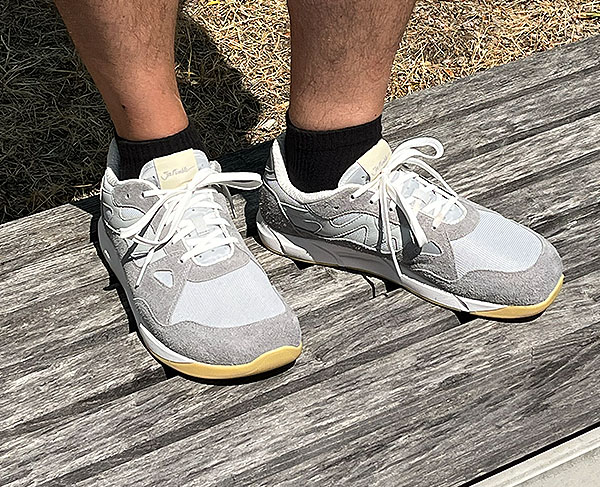 Sneaker Addict Schuhe draussen